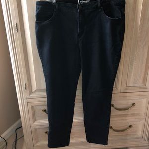 🌸3/$25🌸 WESTPORT SIZE 18W Black Jeans 👖